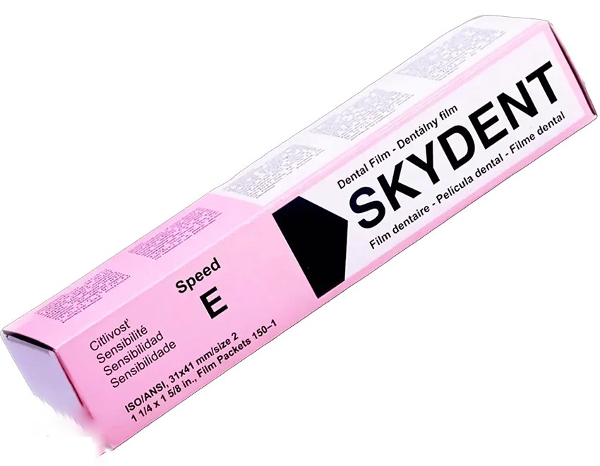 فیلم رادیوگرافی دندانپزشکی SKYDENT ساخت اسلواکی، بسته‌بندی سفید-آبی با لوگوی SKYDENT، محصول اتحادیه اروپا، ۱۵۰ عددی