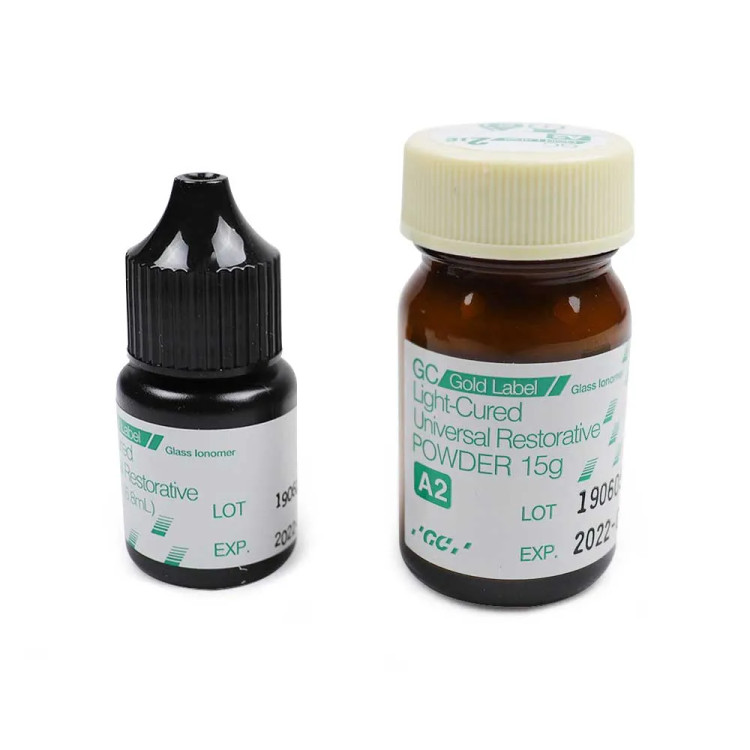 GC Fuji II LC Light Cure Restorative Glass Ionomer – ست پودر و مایع اصل ژاپنی، عکس کنار همدیگر با رنگبندی و لیبل GC | panamal.ir