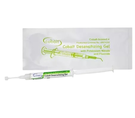 ژل ضد حساسیت کبالت | سرنگ حاوی ژل شفاف با برچسب cobalt | مناسب رفع حساسیت دندان پس از جرمگیری و بلیچینگ | panamal.ir