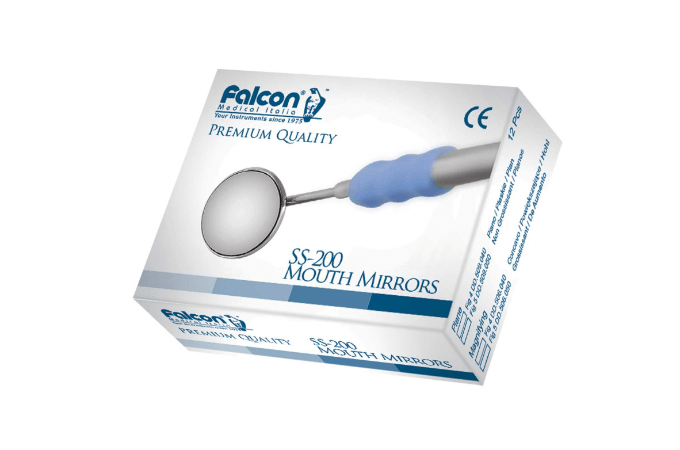 عکس ست ابزار معاینه فالکن/کوشا روی زمینه سفیدپانامال